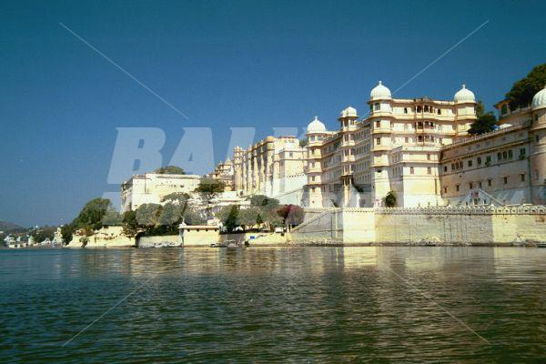 holiday in Shiv Niwas Palace