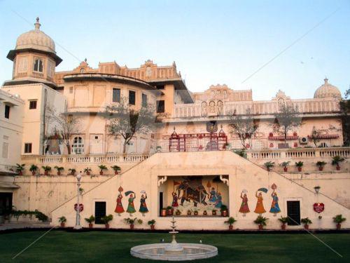 holiday in Shiv Niwas Palace