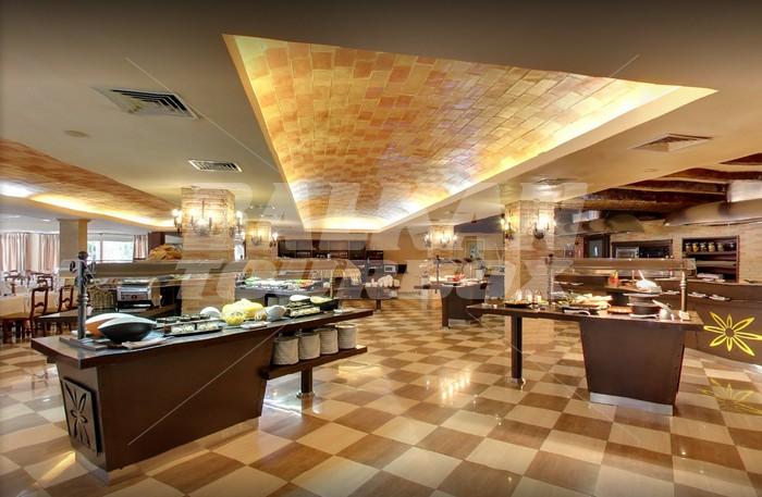 holiday in Occidental Playa de Palma 4* (ex.Barcelo Pueblo Park) 