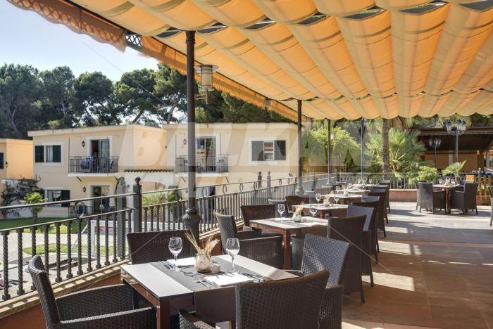 holiday in Occidental Playa de Palma 4* (ex.Barcelo Pueblo Park) 