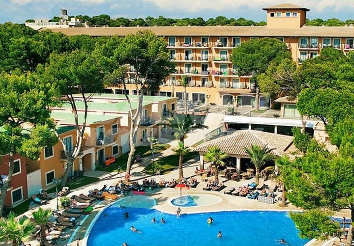 holiday in Occidental Playa de Palma 4* (ex.Barcelo Pueblo Park) 