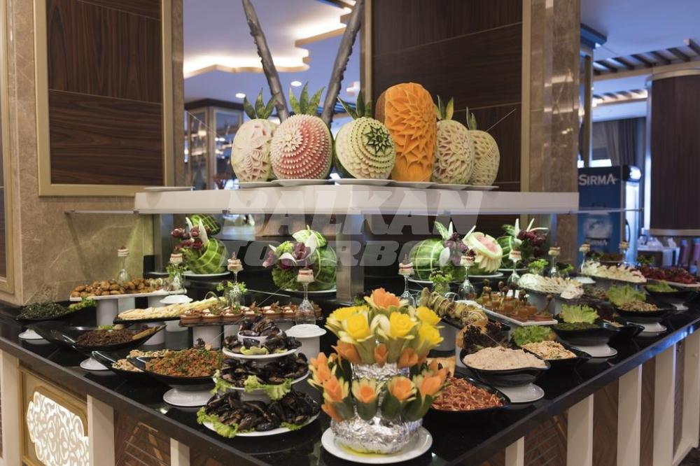 почивка в Oz Hotels Sui Resort