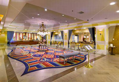 почивка в Renaissance by Marriott Des Moines Savery
