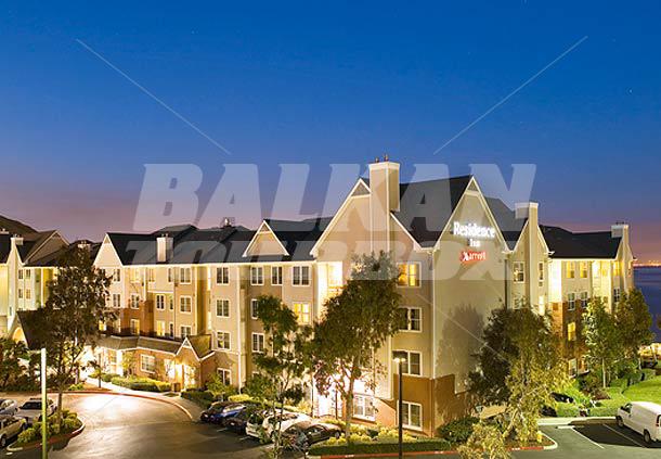 почивка в  Residence Inn by Marriott San Francisco Airport/Oyster Point Waterfront