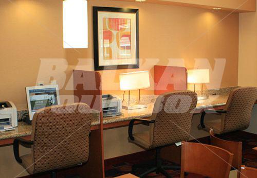 почивка в Residence Inn by Marriott San Francisco Airport/Oyster Point Waterfront