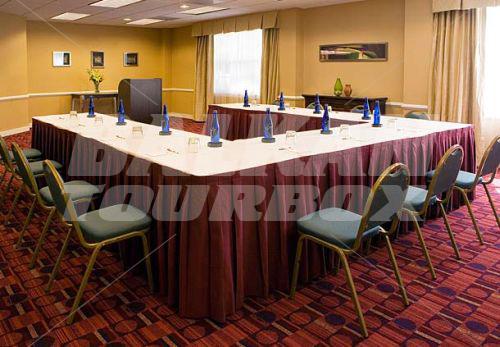 почивка в Residence Inn by Marriott San Francisco Airport/Oyster Point Waterfront