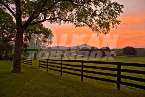 почивка в The Marriott Ranch Bed and Breakfast
