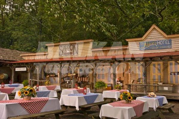 почивка в The Marriott Ranch Bed and Breakfast