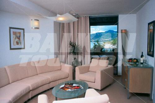 holiday in Maestral & Casino