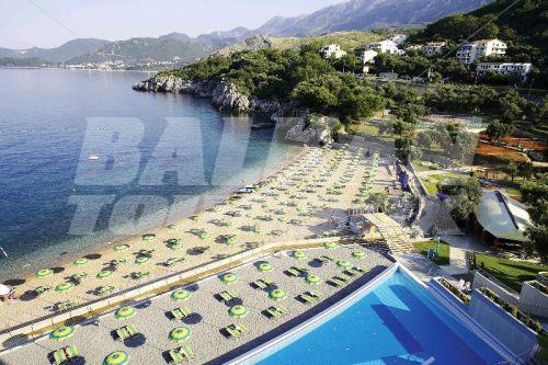 holiday in Maestral & Casino