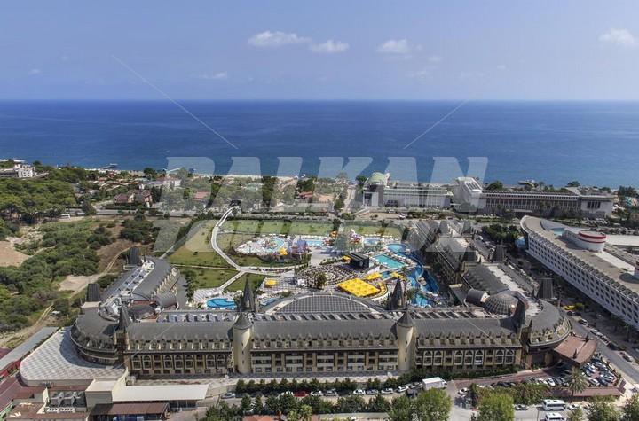 holiday in  Amara Prestige