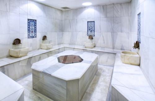 почивка в Nova Plaza Crystal