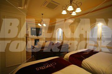 holiday in Charis