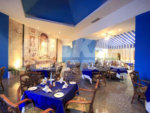 почивка в Great Parnassus Resort and Spa Cancun