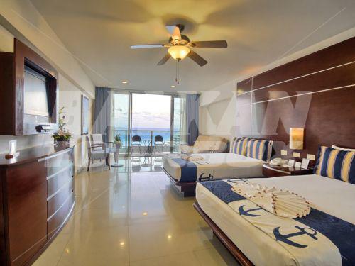 почивка в Great Parnassus Resort and Spa Cancun