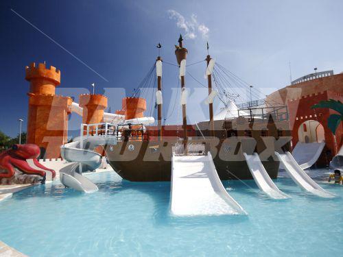 почивка в Great Parnassus Resort and Spa Cancun