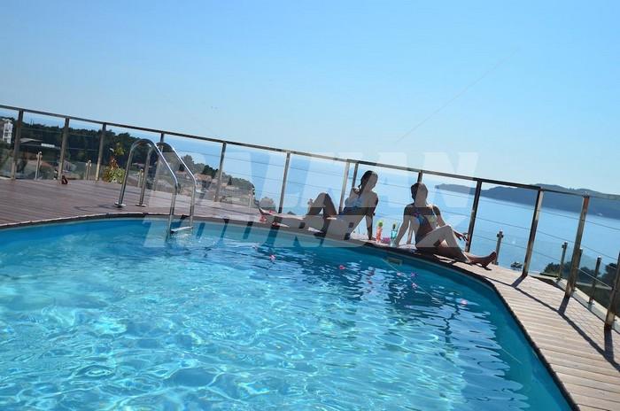 holiday in Hec Residence