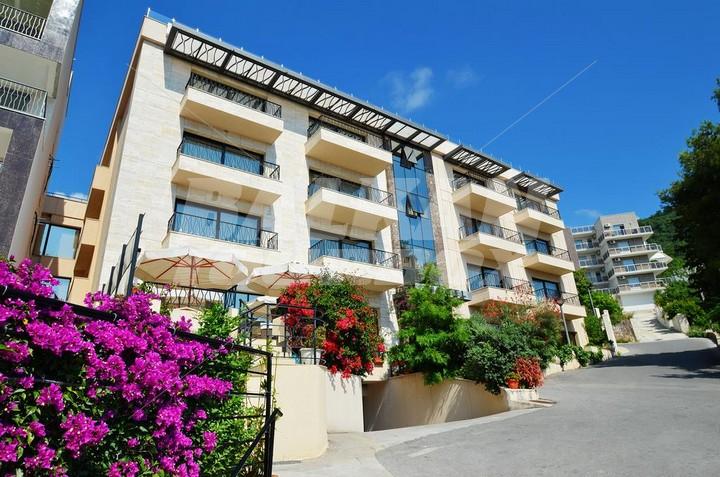 holiday in  Hec Residence