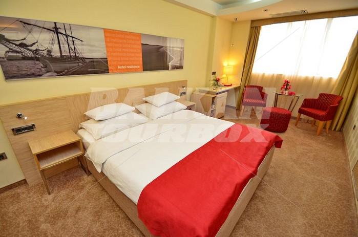 holiday in Hec Residence