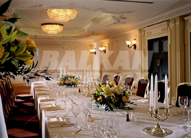 почивка в Swissotel Howard