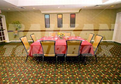 почивка в Residence Inn by Marriott Sacramento Airport Natomas