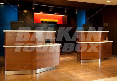 почивка в Courtyard by Marriott Dallas Central Expressway