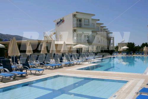 holiday in Nicolas Villas