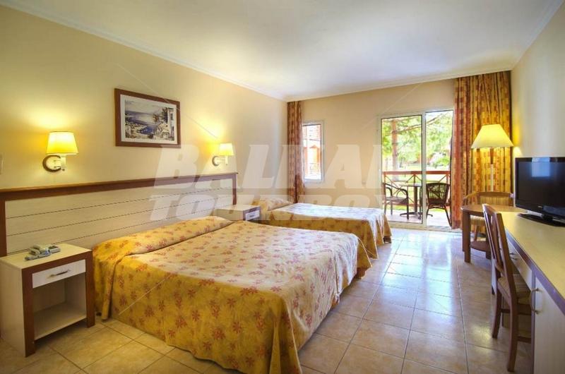 почивка в Kustur Club Holiday Village