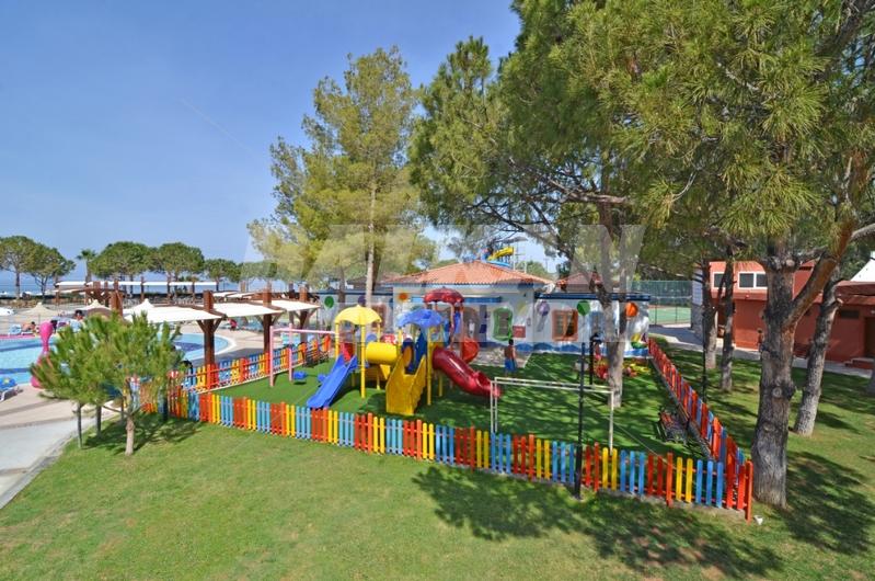 почивка в Kustur Club Holiday Village