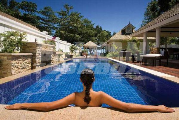 holiday in Banyan Tree Seychelles Resort