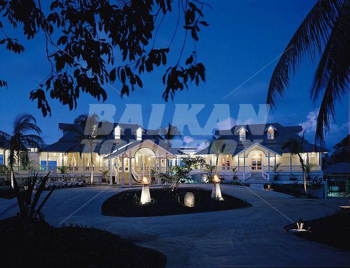 holiday in  Banyan Tree Seychelles Resort