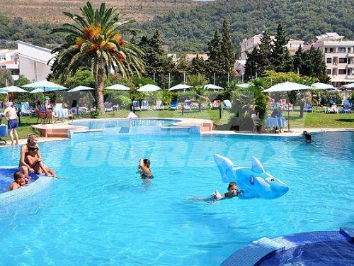 holiday in Rivijera