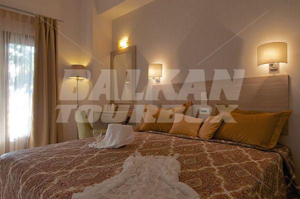 holiday in Blue Island Hotel