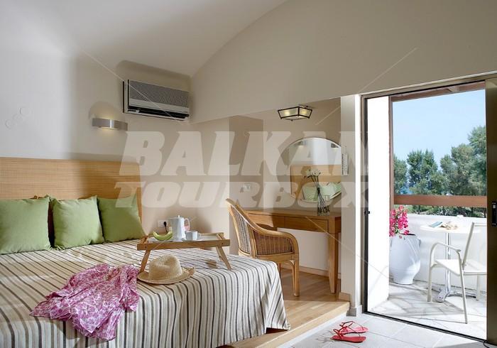 holiday in Agapi Beach