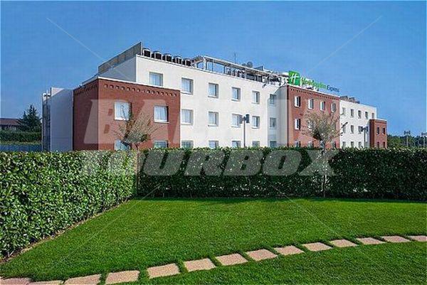 почивка в  Holiday Inn Express Bergamo West