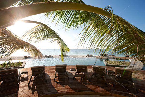 почивка в Constance Moofushi Resort