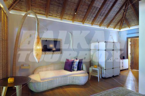 почивка в Constance Moofushi Resort