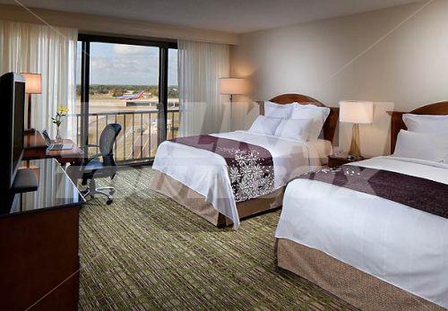 почивка в Tampa Airport Marriott