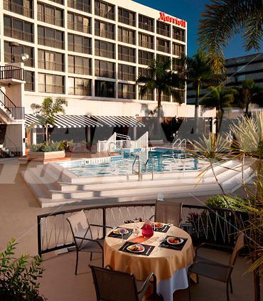почивка в Tampa Airport Marriott