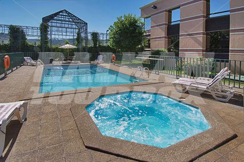 почивка в Holiday Inn Express Temuco