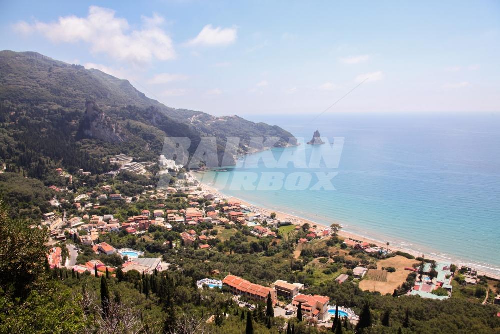 holiday in  Studio apartments Maria with pool in Agios Gordios Beach