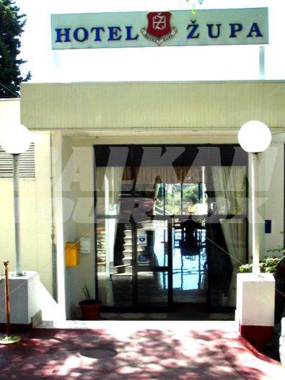 holiday in Zupa
