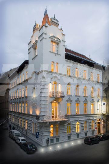 holiday in Best Western Premier Hotel Parlament