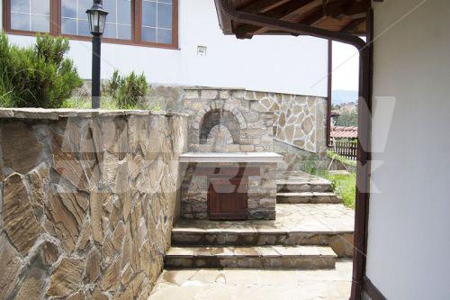 holiday in Complex Ristanite