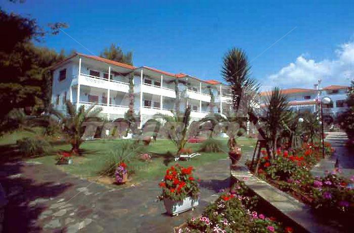 holiday in Porfi Beach