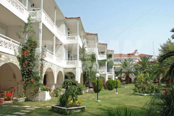 holiday in Porfi Beach
