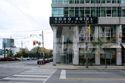 holiday in SoHo Metropolitan Toronto