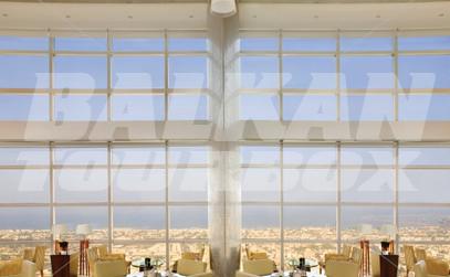 почивка в Jumeirah Emirates Towers