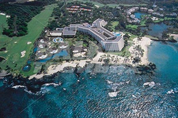 почивка в The Mauna Lani Bay Hotel & Bungalows