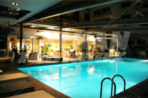 holiday in Palace Hotel Glyfada
